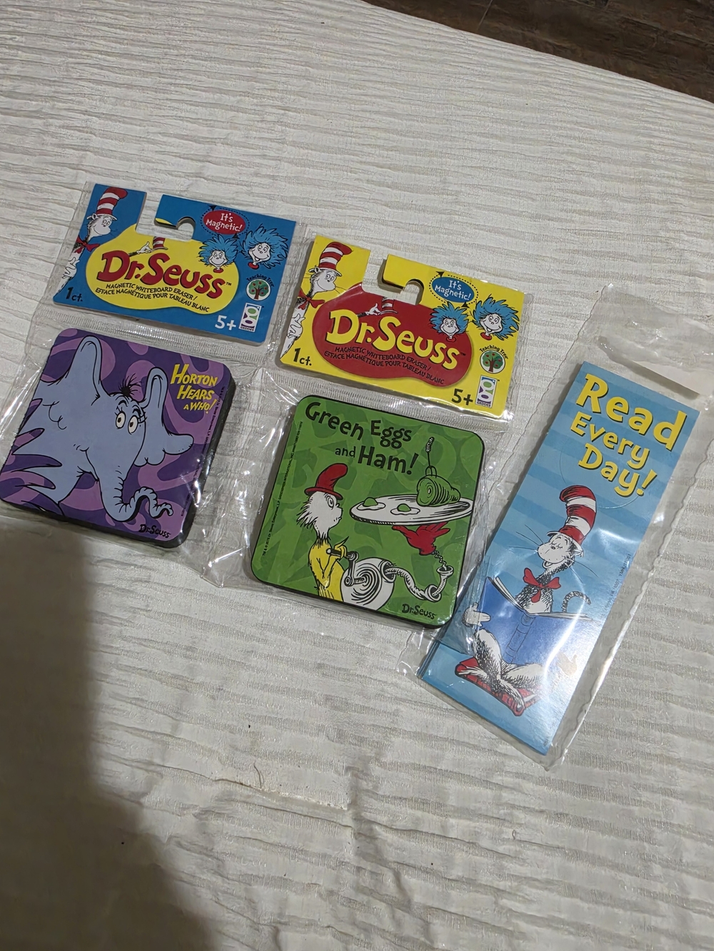 Dr. Seuss Magnetic Bookmarks & Magnetic Eraser Set - Dr. Seuss Characters